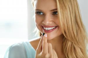 Astaxanthin (AstaPure®) for healthy skin